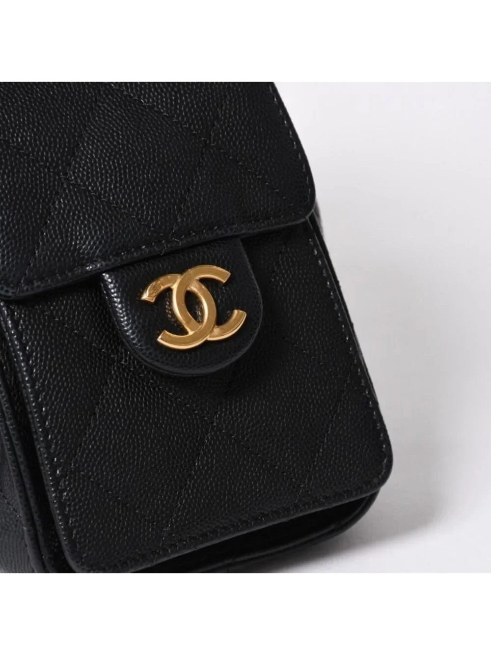Chanel 25 Medium Chain Bag CC Logo Caviar Leather Black